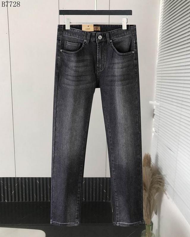 Burberry Men's Jeans 31